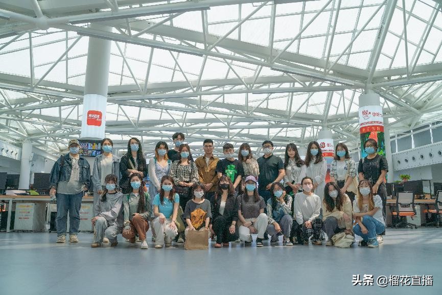 再建校媒合作“朋友圈”太阳成集团师生参观西安广播电视台