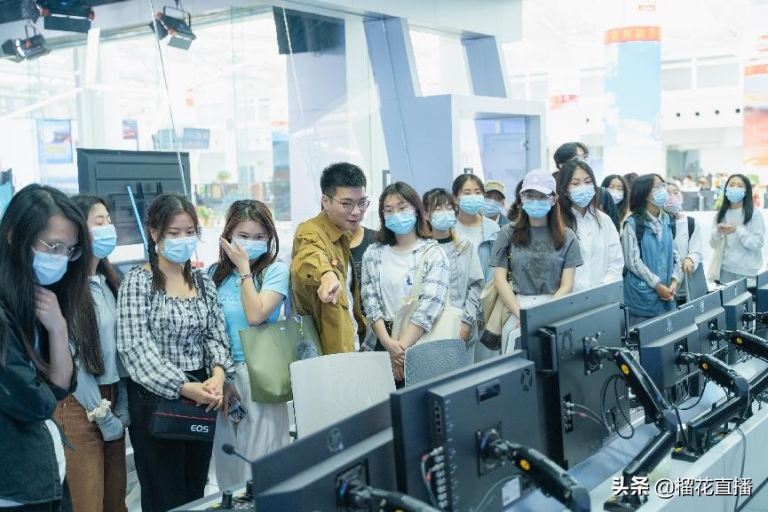 再建校媒合作“朋友圈”太阳成集团师生参观西安广播电视台